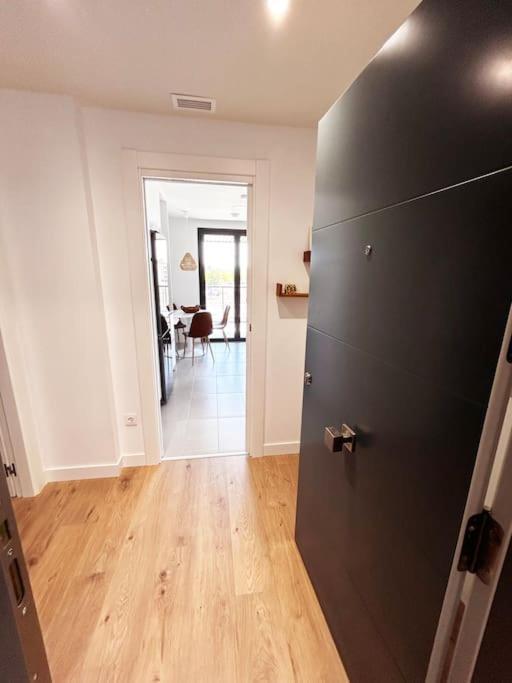 Apartamento De Cuatro Habitaciones En Talavera Talavera de la Reina Kültér fotó